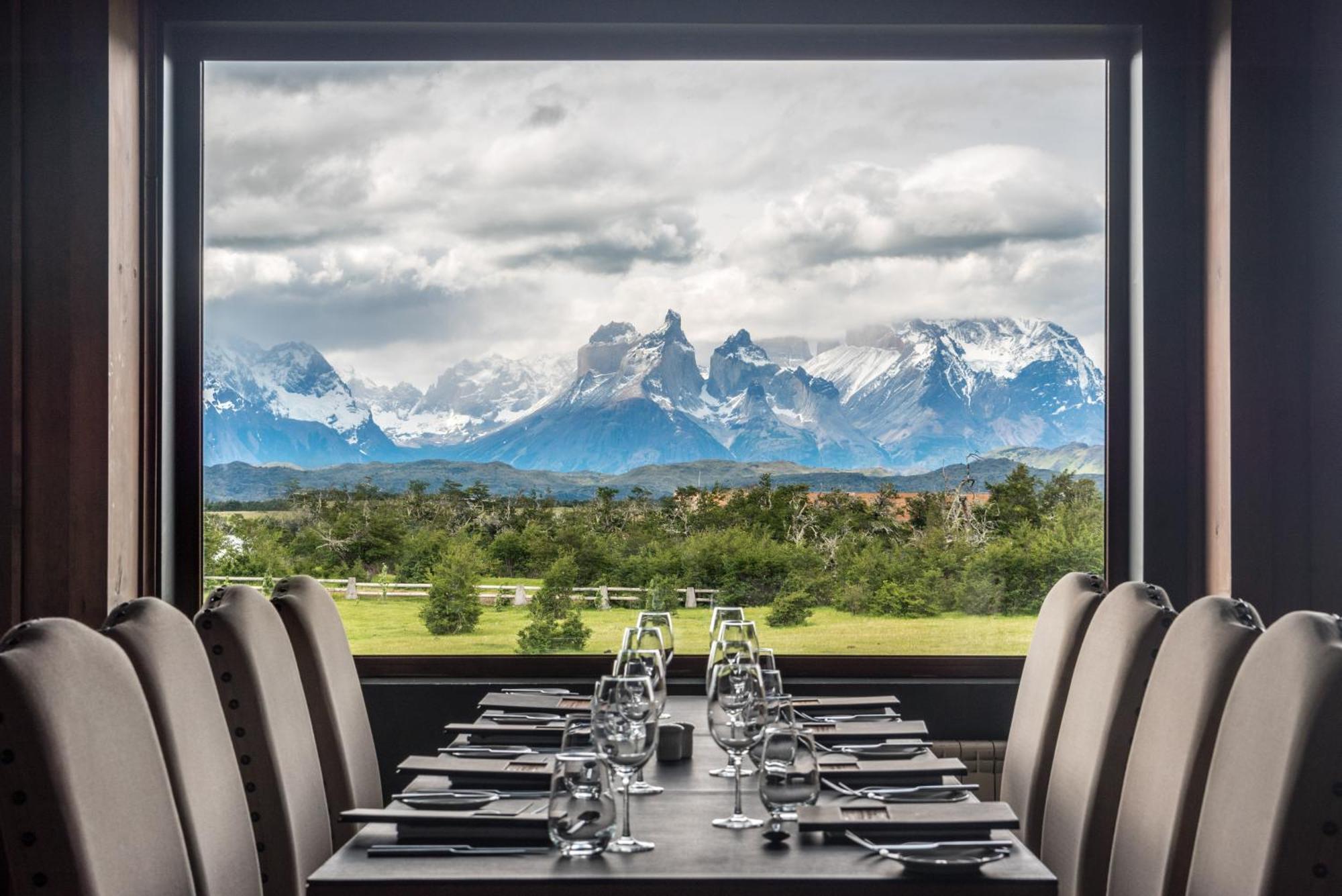 Rio Serrano Hotel + Spa Torres del Paine National Park Exterior foto